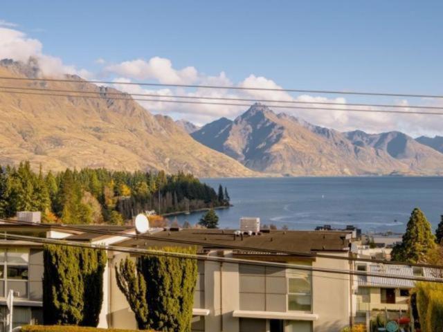 Vila Ultimate Convenience, Walk-To-Town Townhouse Queenstown Exteriér fotografie